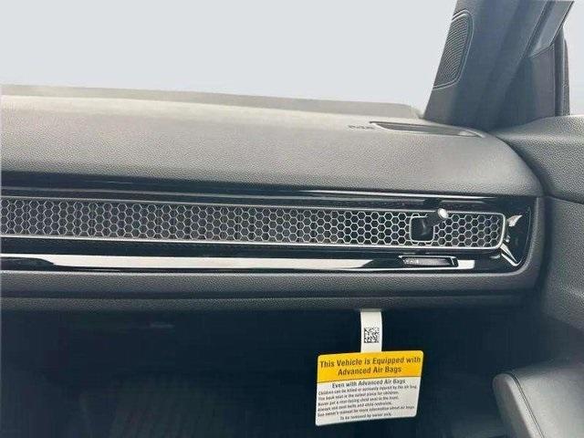 Photo of 2025 Pearl Honda Civic