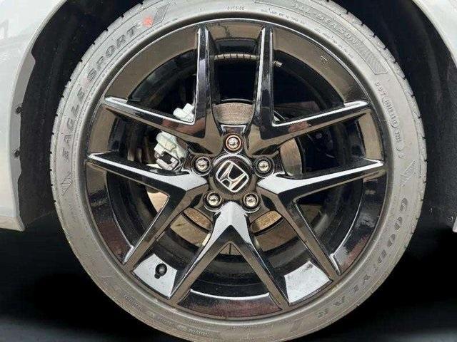 Photo of 2025 Pearl Honda Civic