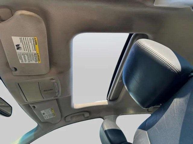 Photo of 2014 Brilliant Silver Nissan Altima