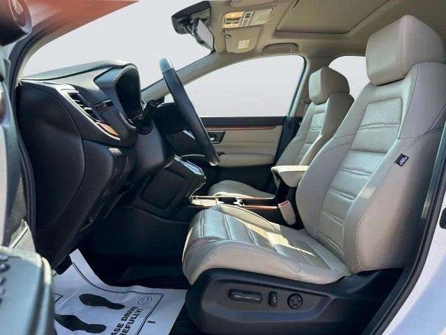 Photo of 2020 Platinum White Pearl Honda CR-V