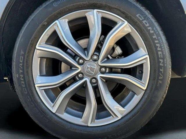 Photo of 2020 Platinum White Pearl Honda CR-V
