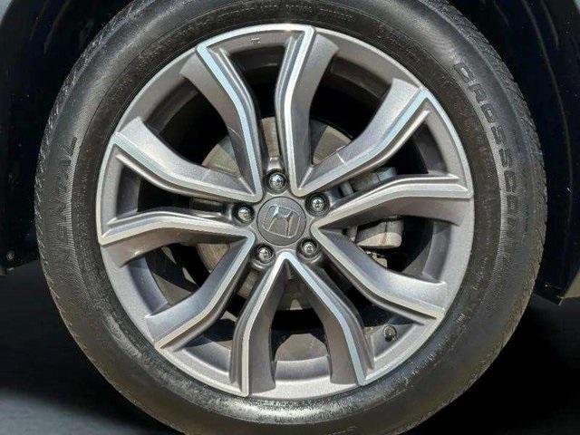 Photo of 2020 Platinum White Pearl Honda CR-V