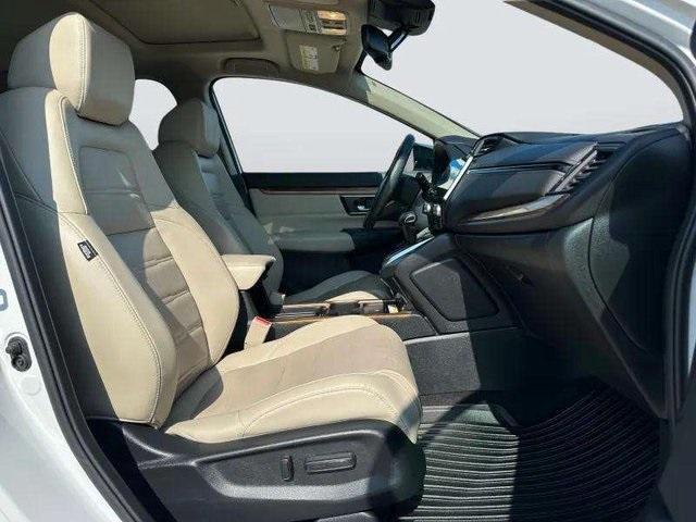 Photo of 2020 Platinum White Pearl Honda CR-V