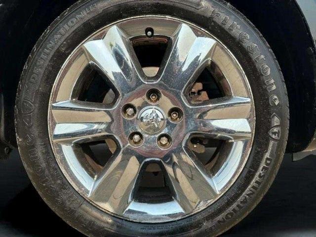 Photo of 2009 Brilliant Black Crystal Pearlcoat Dodge Journey
