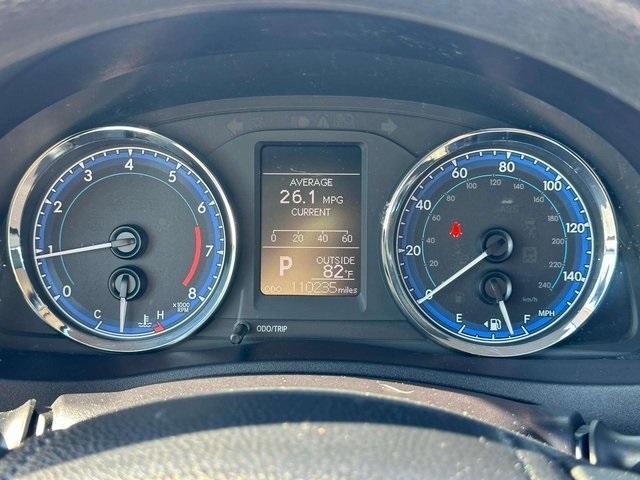 Photo of 2019 Gray Toyota Corolla
