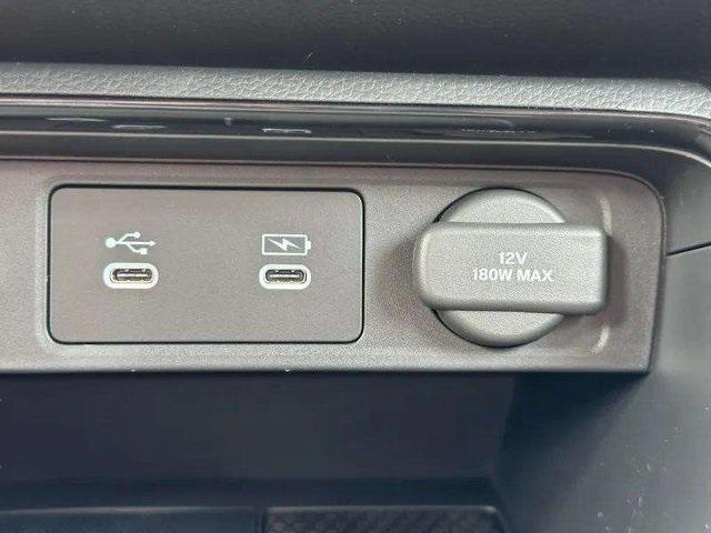 Photo of 2026 Crystal Black Pearl Honda CR-V Hybrid