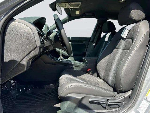 Photo of 2026 Pearl Honda Civic