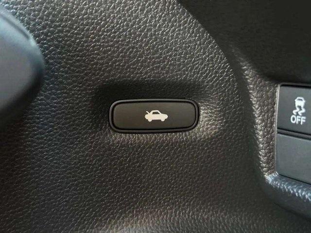 Photo of 2026 Pearl Honda Civic