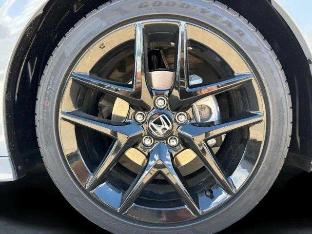 Photo of 2026 Pearl Honda Civic