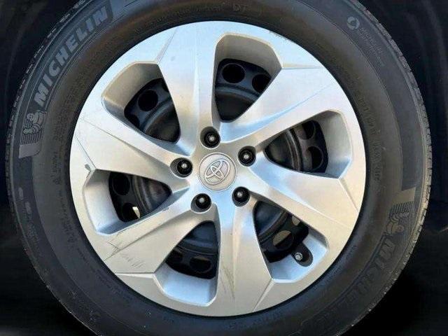 Photo of 2023 Magnetic Gray Metallic Toyota RAV4