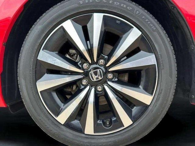 Photo of 2022 Rallye Red Honda Civic