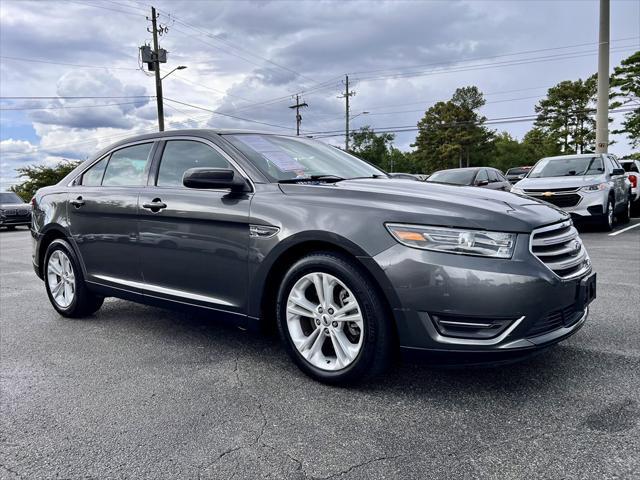 2016 Ford Taurus