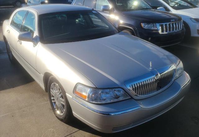 2008 Lincoln Town Car