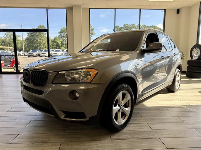 Photo of 2011 SILVER BMW X3