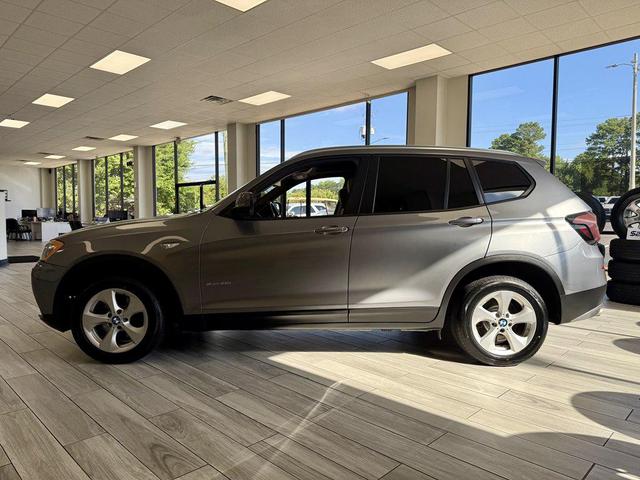 Photo of 2011 SILVER BMW X3