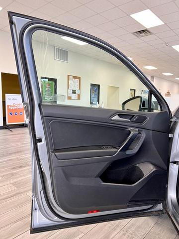 Photo of 2021 Pyrite Silver Metallic Volkswagen Tiguan