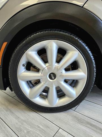 Photo of 2019 GRAY MINI Hardtop