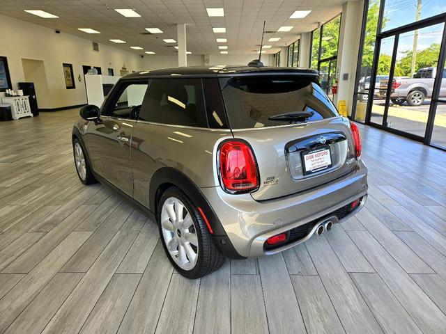 Photo of 2019 GRAY MINI Hardtop