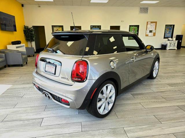 Photo of 2019 GRAY MINI Hardtop