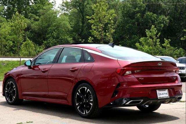 Photo of 2021 Red Kia K5