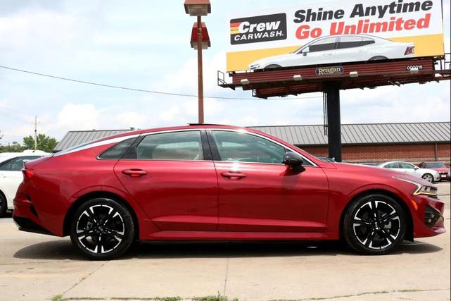 Photo of 2021 Red Kia K5