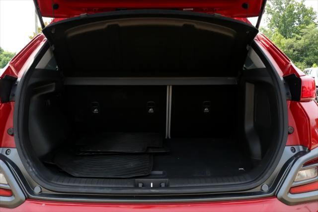 Photo of 2021 Red Hyundai KONA
