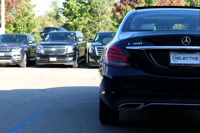 Photo of 2015 Black Mercedes-Benz C-Class