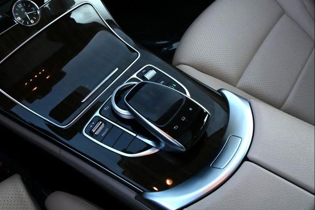 Photo of 2015 Black Mercedes-Benz C-Class