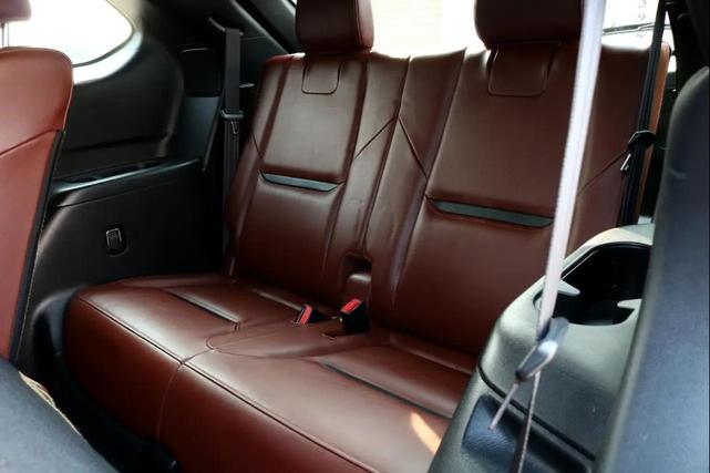 Photo of 2018 Silver Mazda CX-9