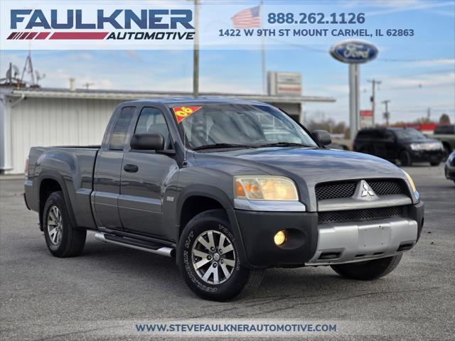 2006 Mitsubishi Raider