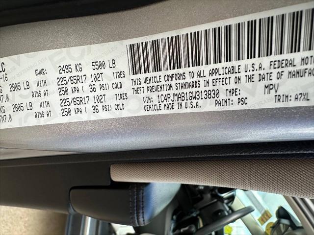 Photo of 2016 Billet Silver Metallic Clearcoat Jeep Cherokee
