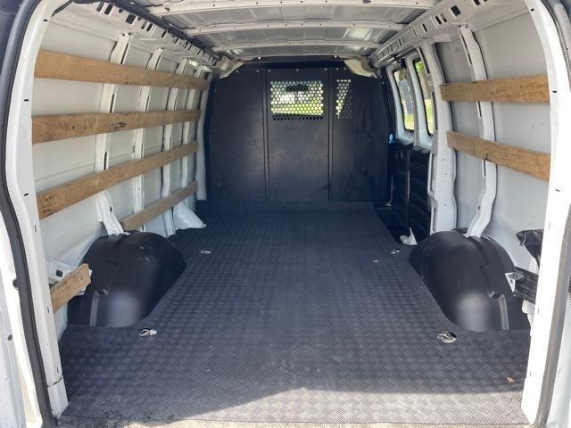 Photo of 2023 Summit White Chevrolet Express 2500