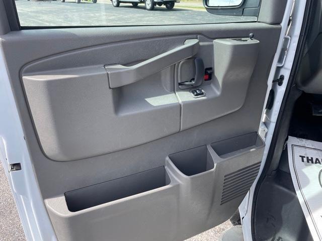 Photo of 2023 Summit White Chevrolet Express 2500