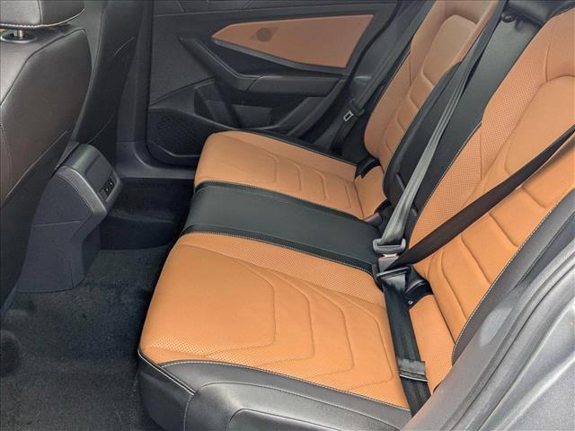 Photo of 2024 Silver Volkswagen Jetta
