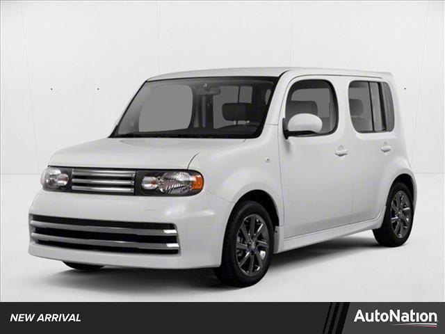Photo of 2013 Brilliant Silver Metallic Nissan Cube