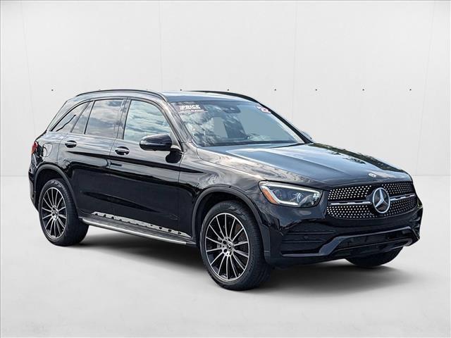 Photo of 2022 Black Mercedes-Benz GLC 300