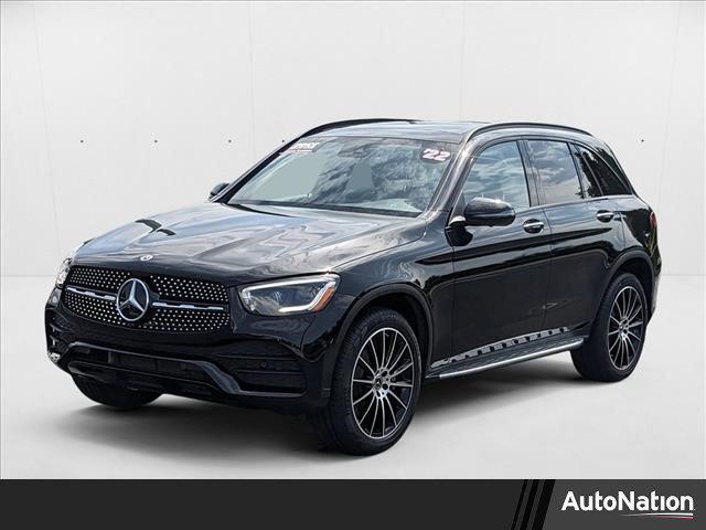 Photo of 2022 Black Mercedes-Benz GLC 300