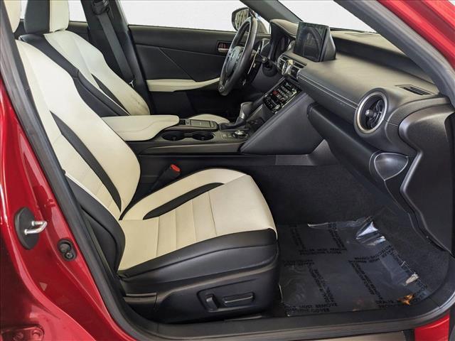 Photo of 2022 Infrared Lexus IS 350