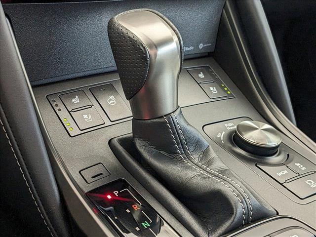 Photo of 2022 Infrared Lexus IS 350