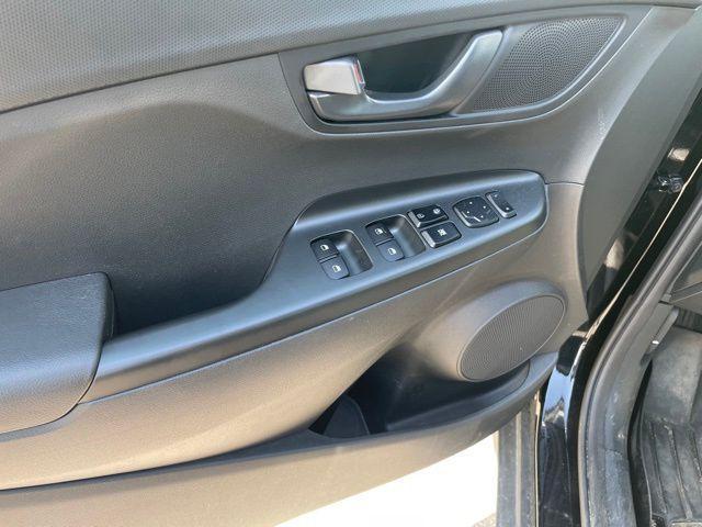 Photo of 2022 Ultra Black Hyundai KONA