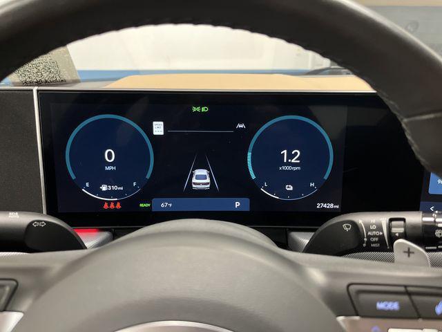 Photo of 2024 Onyx Black Hyundai SONATA Hybrid