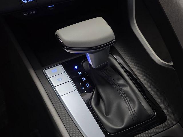 Photo of 2025 Ultimate Red Hyundai ELANTRA