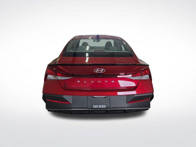 Photo of 2025 Ultimate Red Hyundai ELANTRA