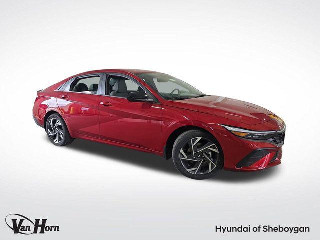 Photo of 2025 Ultimate Red Hyundai ELANTRA