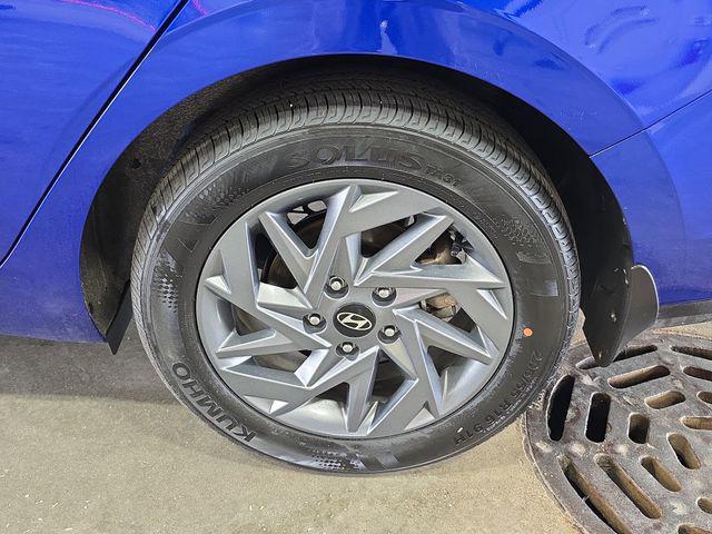 Photo of 2024 Intense Blue Hyundai ELANTRA