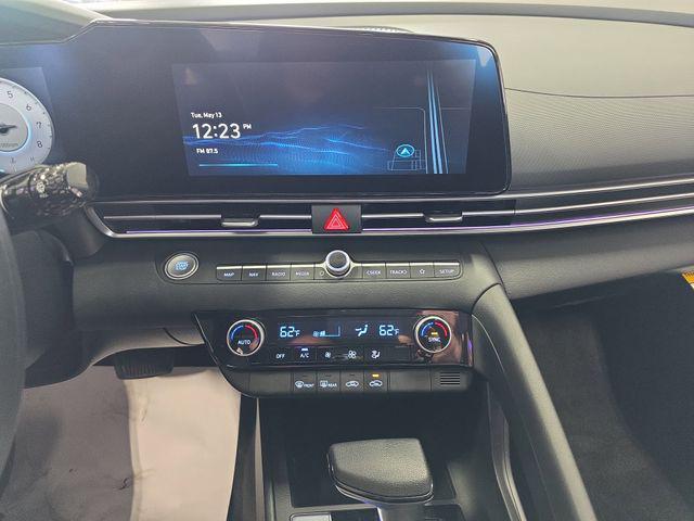 Photo of 2024 Intense Blue Hyundai ELANTRA