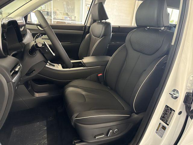 Photo of 2025 Hyper White Hyundai PALISADE