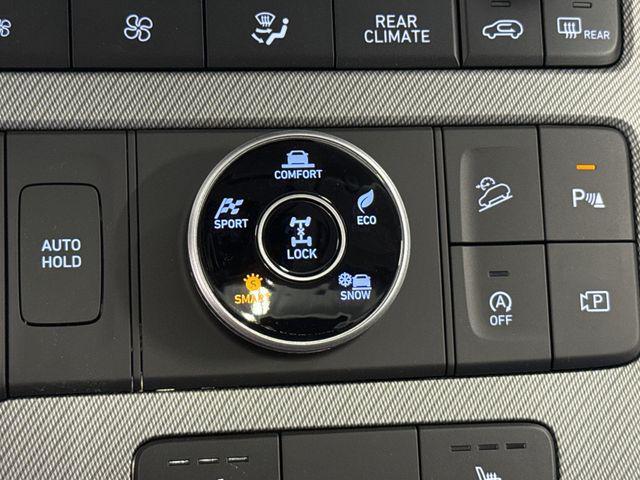 Photo of 2025 Hyper White Hyundai PALISADE