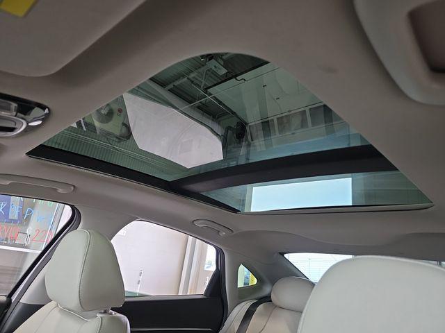 Photo of 2020 Shimmering Silver Pearl Hyundai SONATA