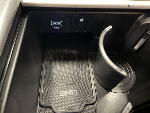 Photo of 2023 Abyss Black Pearl Hyundai PALISADE